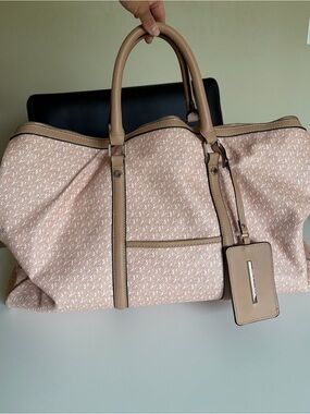 Steve Madden travel bag